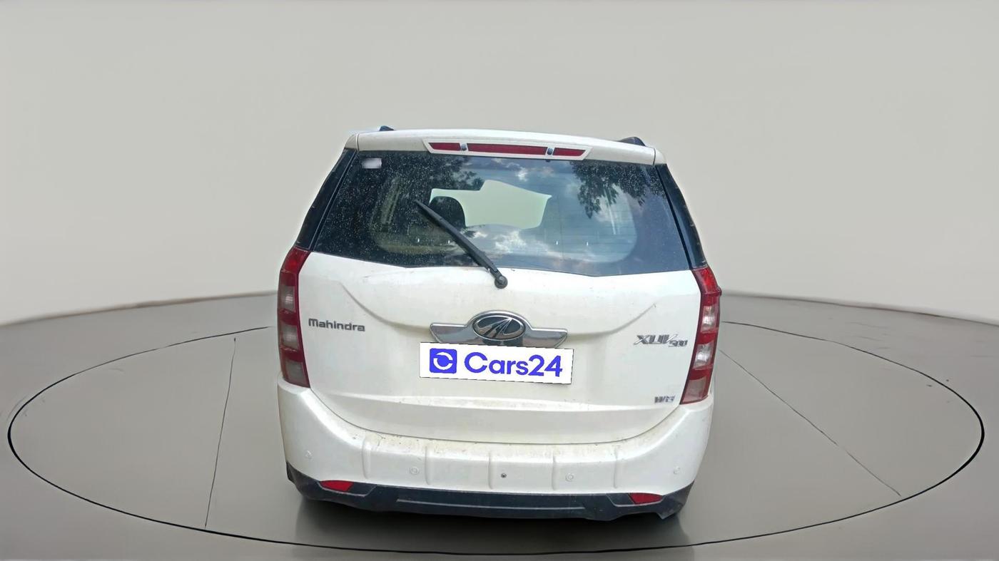 2013 Mahindra XUV500 W8, Diesel, Manual, 86,116 km, exterior