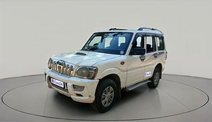 2012 Mahindra Scorpio EX M2DI, Diesel, Manual, 5,68,063 km, exterior