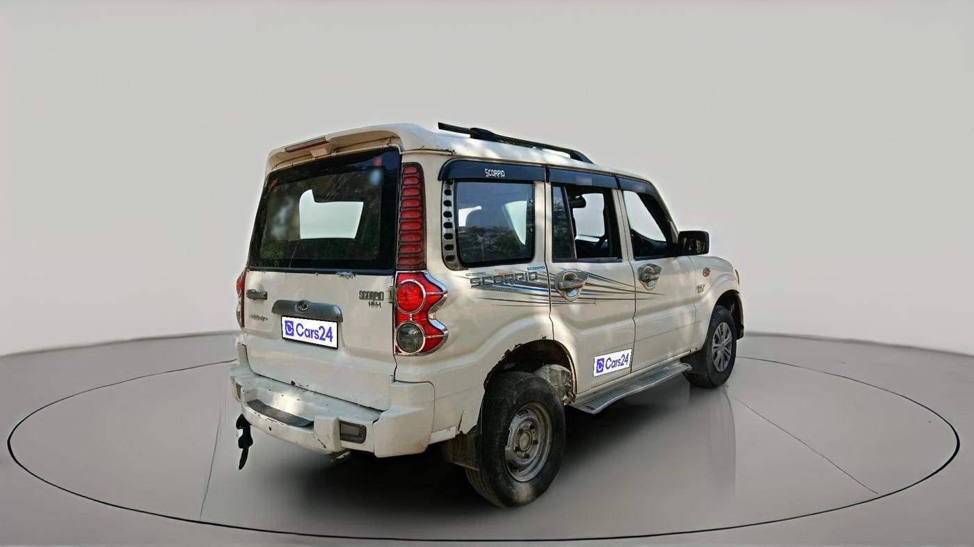 2012 Mahindra Scorpio EX M2DI, Diesel, Manual, 5,68,063 km, exterior