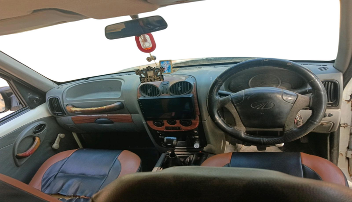 2012 Mahindra Scorpio EX M2DI, Diesel, Manual, 5,68,063 km, interior