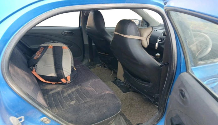 2012 Toyota Etios Liva G, CNG, Manual, 1,38,638 km, interior