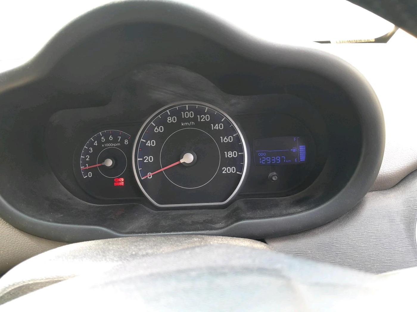 2012 Hyundai i10 ERA 1.1, CNG, Manual, 1,29,397 km, interior