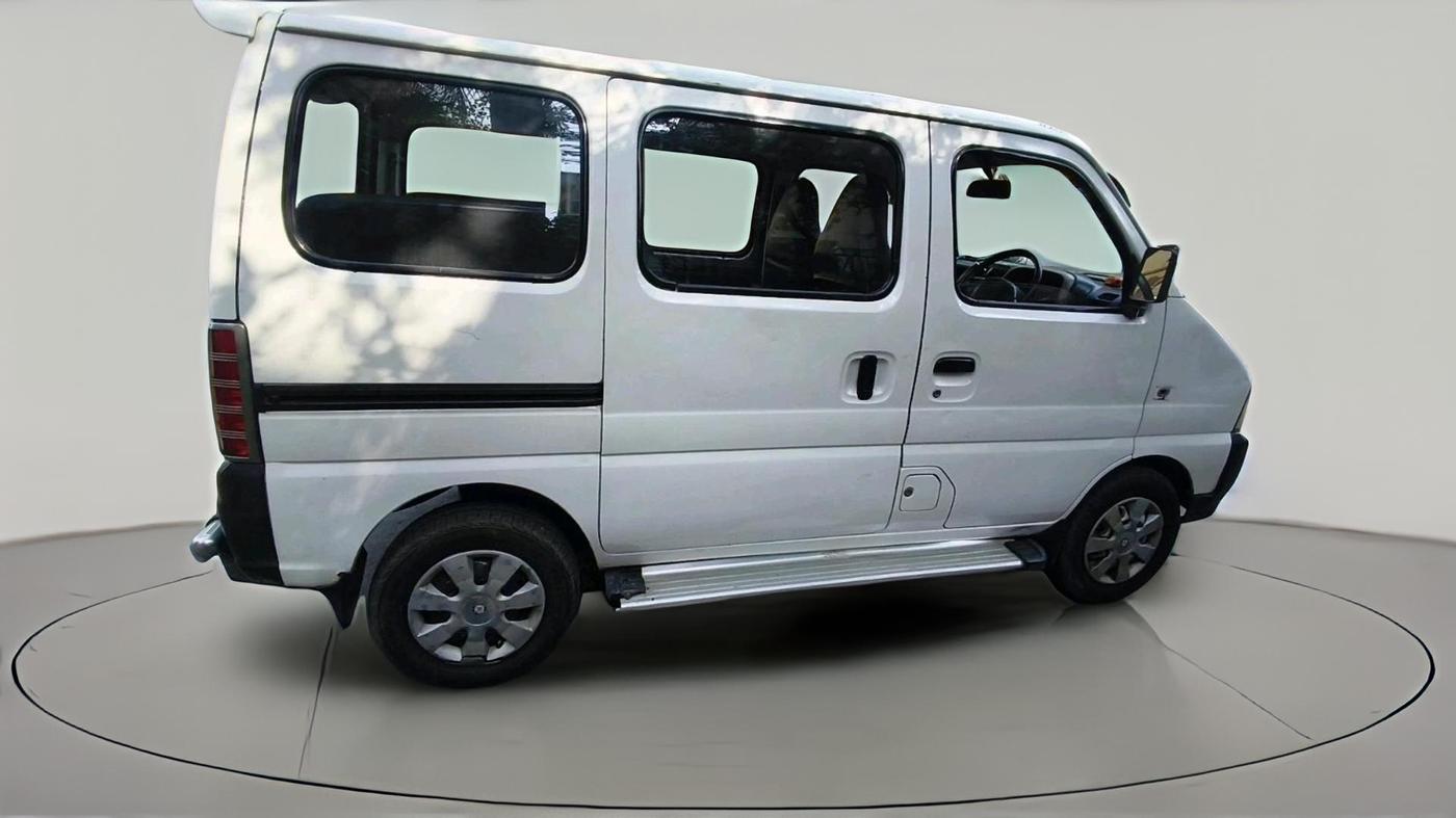 2012 Maruti Eeco 7 STR, CNG, Manual, 95,920 km, exterior