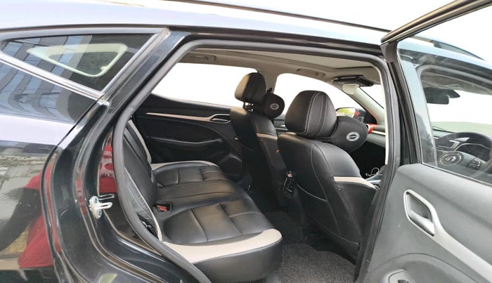 2023 MG ASTOR  SMART BLACK STORM EDITION CVT, Petrol, Automatic, 36,312 km, interior