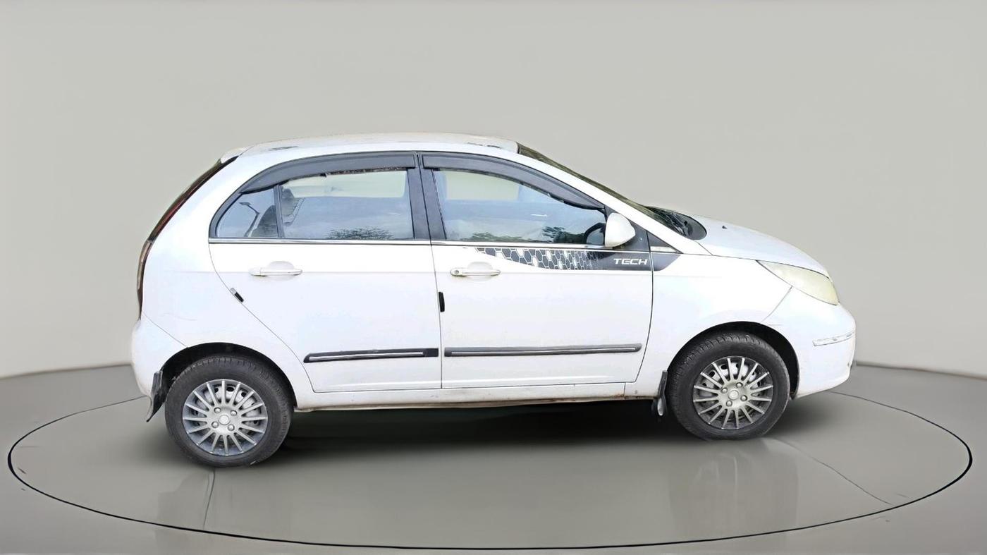 2014 Tata Indica Vista VX TECH QUADRAJET, Diesel, Manual, 71,816 km, exterior