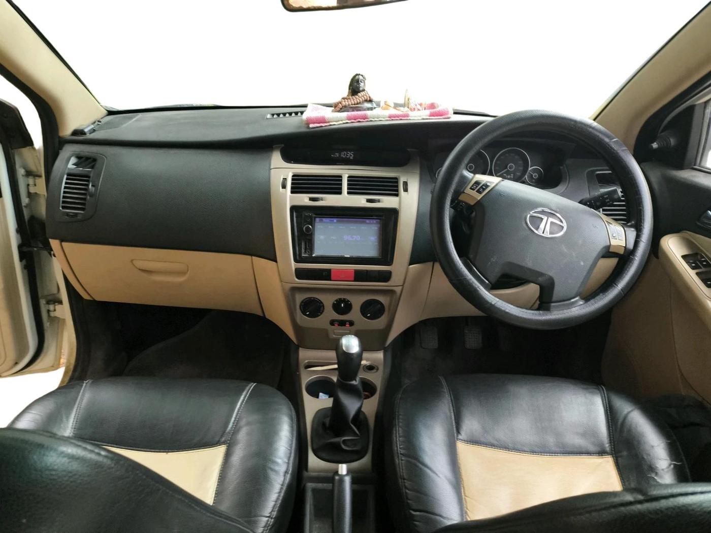 2014 Tata Indica Vista VX TECH QUADRAJET, Diesel, Manual, 71,816 km, interior