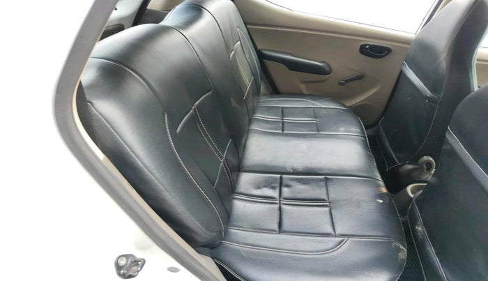 2012 Hyundai i10 ERA 1.1, CNG, Manual, 50,125 km, interior