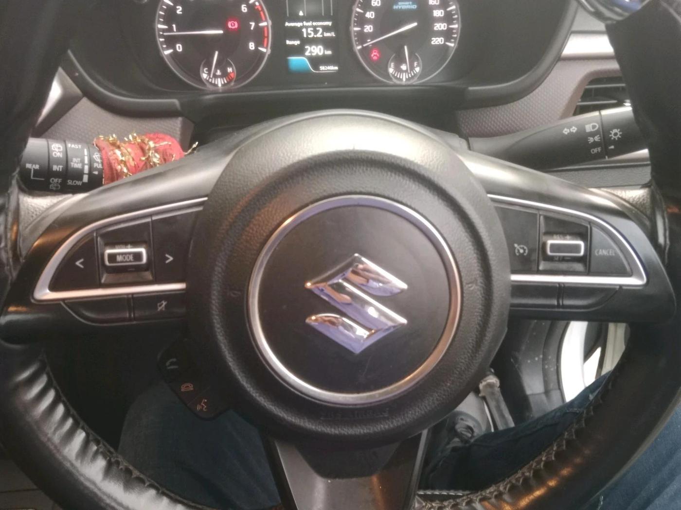 2022 Maruti BREZZA ZXI SMART HYBRID , Petrol, Manual, 58,240 km, interior