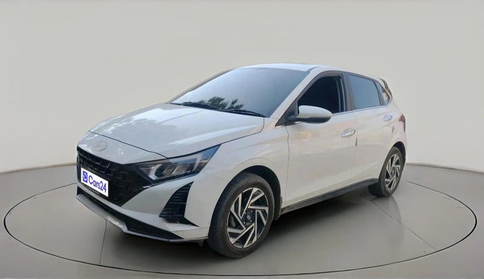 2025 Hyundai NEW I20 ASTA (O) 1.2 IVT, Petrol, Automatic, 9,105 km, exterior