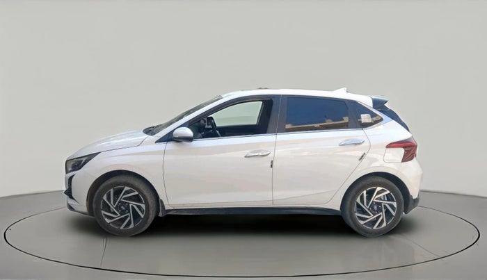 2025 Hyundai NEW I20 ASTA (O) 1.2 IVT, Petrol, Automatic, 9,105 km, exterior