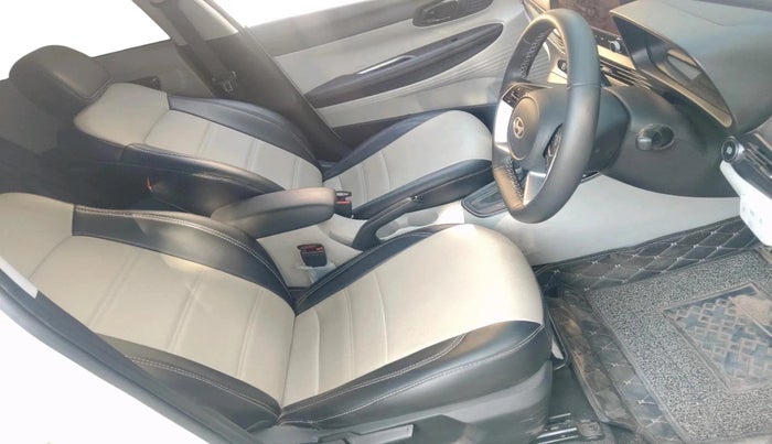 2025 Hyundai NEW I20 ASTA (O) 1.2 IVT, Petrol, Automatic, 9,105 km, interior