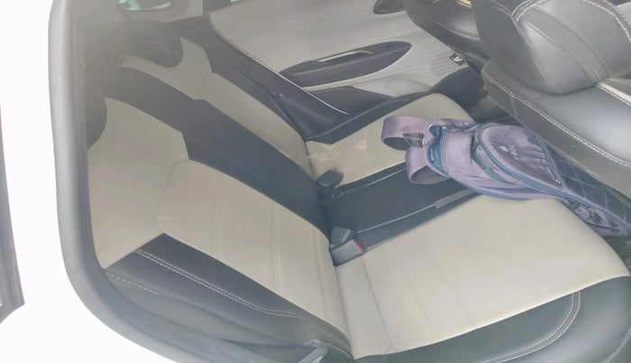 2025 Hyundai NEW I20 ASTA (O) 1.2 IVT, Petrol, Automatic, 9,105 km, interior