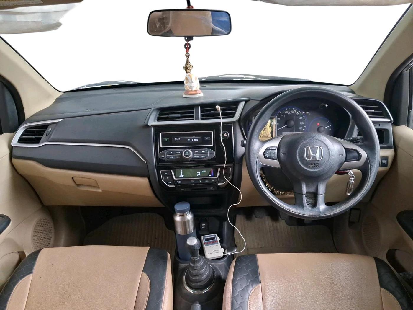 2017 Honda Amaze 1.2L I-VTEC S OPT, Petrol, Manual, 70,556 km, interior