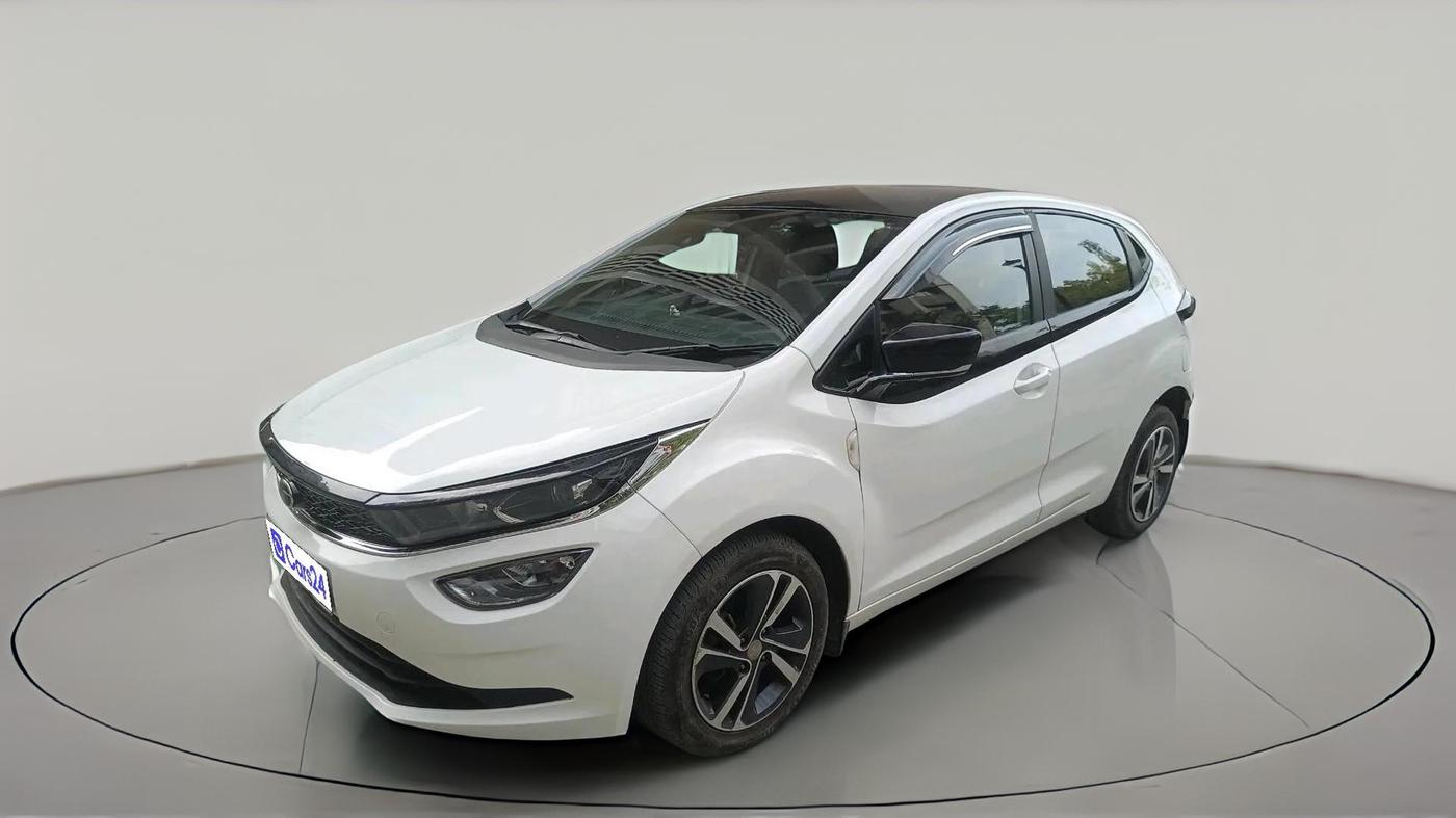 2024 Tata ALTROZ  XZ PLUS (S) , Diesel, Manual, 31,296 km, exterior