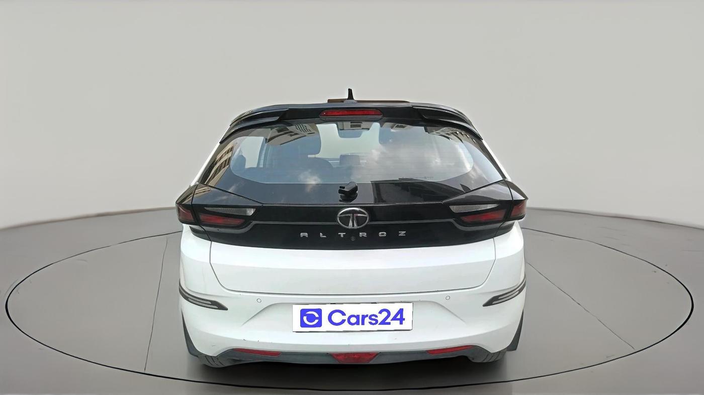 2024 Tata ALTROZ  XZ PLUS (S) , Diesel, Manual, 31,296 km, exterior