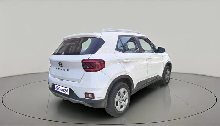 2020 Hyundai VENUE S 1.2, Petrol, Manual, 61,853 km, exterior