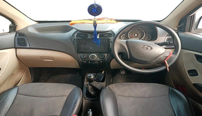 2013 Hyundai Eon MAGNA +, Petrol, Manual, 66,921 km, interior
