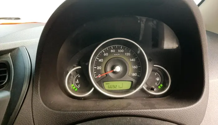 2013 Hyundai Eon MAGNA +, Petrol, Manual, 66,921 km, interior