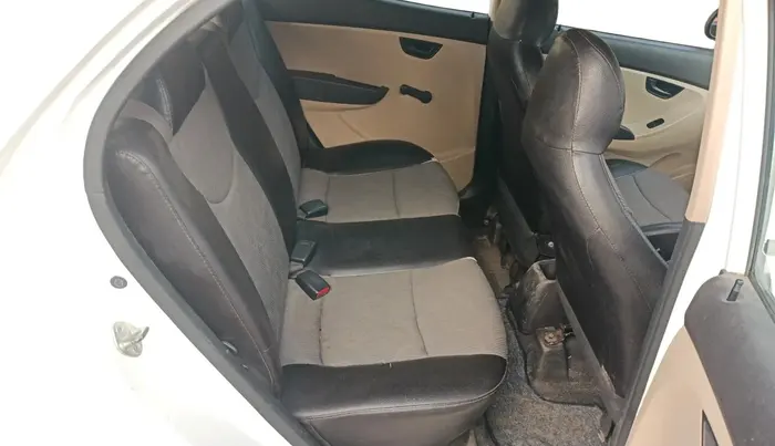 2013 Hyundai Eon MAGNA +, Petrol, Manual, 66,921 km, interior