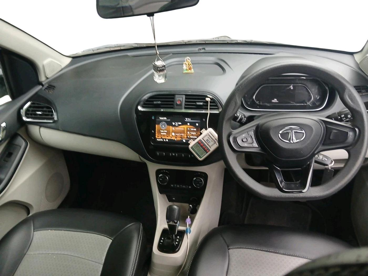 2022 Tata Tiago XZA PLUS PETROL, Petrol, Automatic, 14,555 km, interior