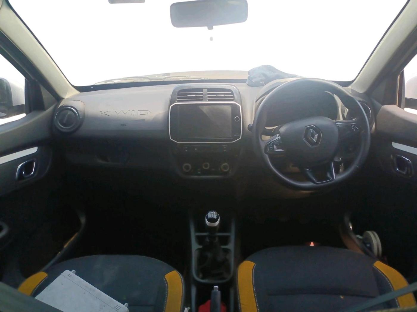 2023 Renault Kwid CLIMBER MT 1.0, Petrol, Manual, 25,461 km, interior