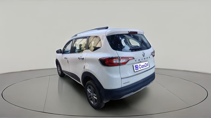2022 Renault TRIBER RXZ, Petrol, Manual, 9,197 km, exterior
