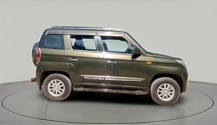 2016 Mahindra TUV300 T8, Diesel, Manual, 1,11,005 km, exterior