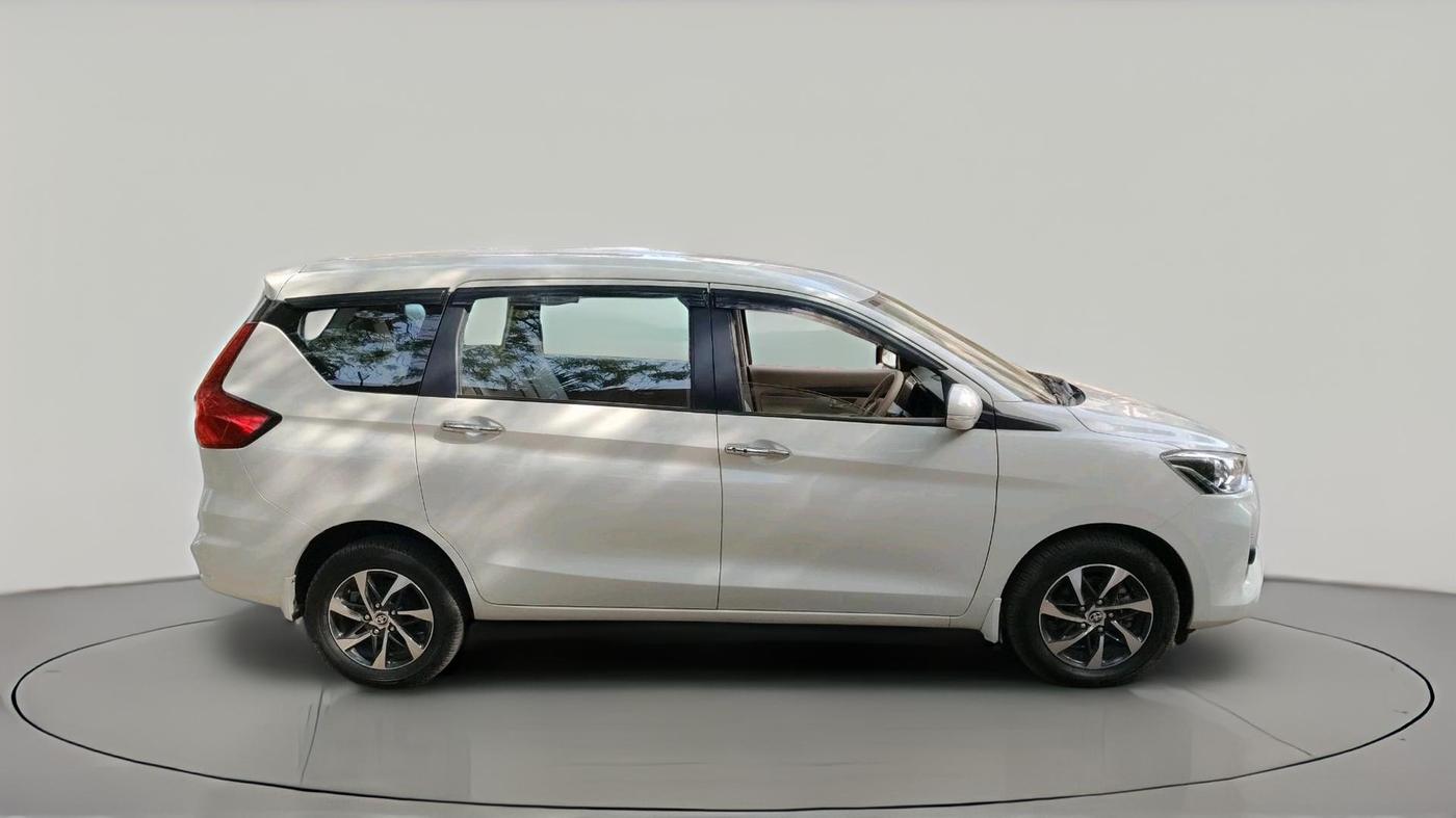 2024 Toyota RUMION G AT, Petrol, Automatic, 2,279 km, exterior