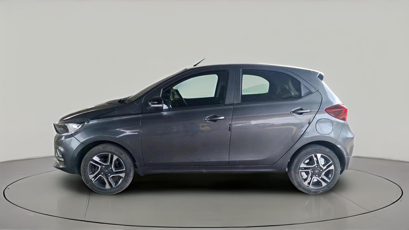 2022 Tata Tiago XT (O) PETROL, Petrol, Manual, 24,798 km, exterior