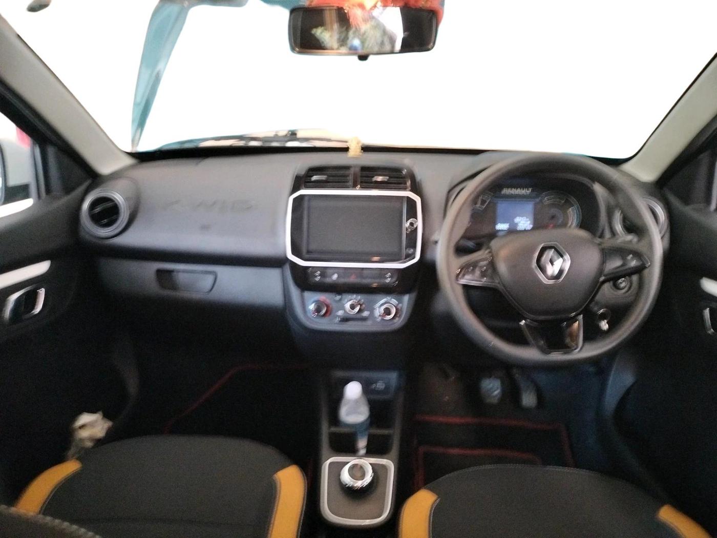 2023 Renault Kwid CLIMBER AMT 1.0, Petrol, Automatic, 9,345 km, interior