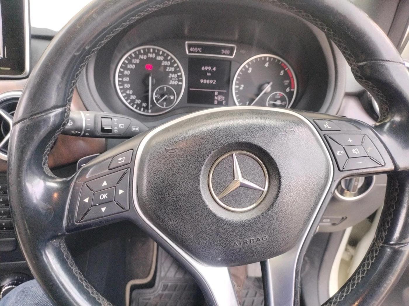 2014 Mercedes Benz B Class B180, Diesel, Automatic, 90,892 km, interior