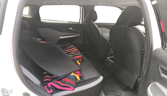 2021 Nissan MAGNITE XL, Petrol, Manual, 1,03,703 km, interior