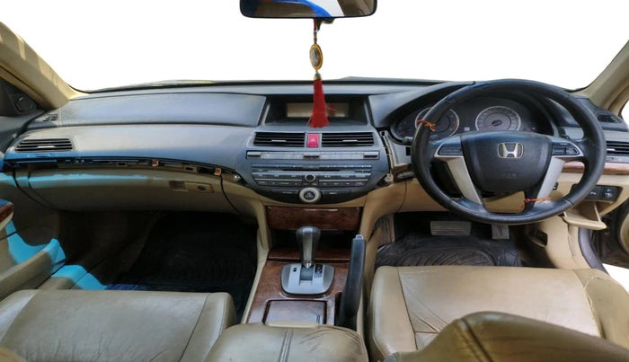 2011 Honda Accord 2.4L I-VTEC AT, CNG, Automatic, 1,41,512 km, interior