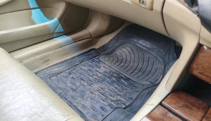 2011 Honda Accord 2.4L I-VTEC AT, CNG, Automatic, 1,41,512 km, interior