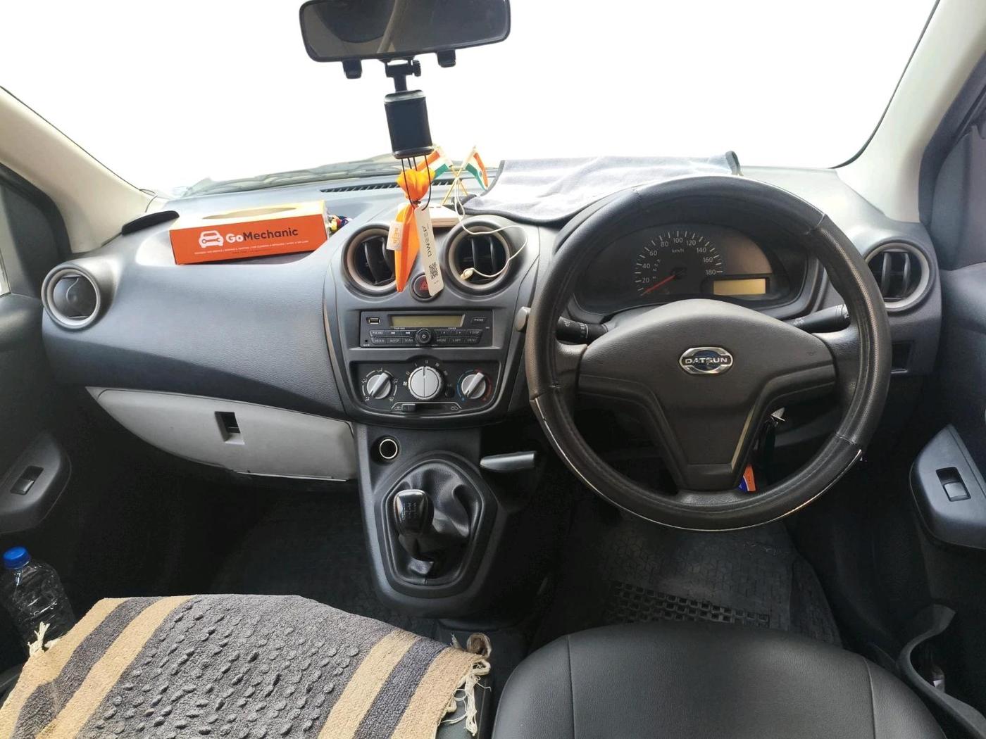 2018 Datsun Go Plus T, Petrol, Manual, 46,627 km, interior