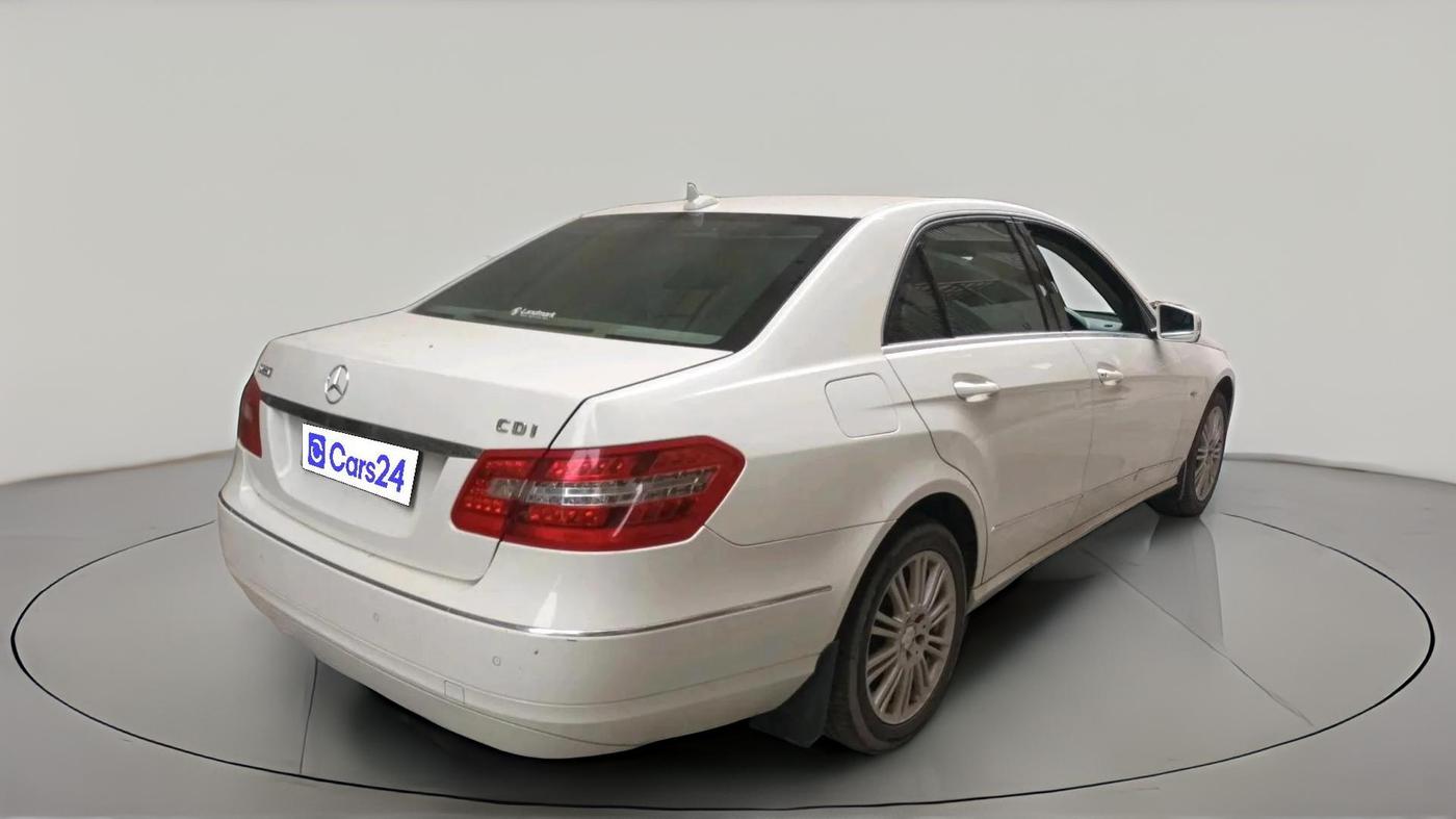 2011 Mercedes Benz E Class E 220 CDI ELEGANCE, Diesel, Automatic, 1,52,400 km, exterior
