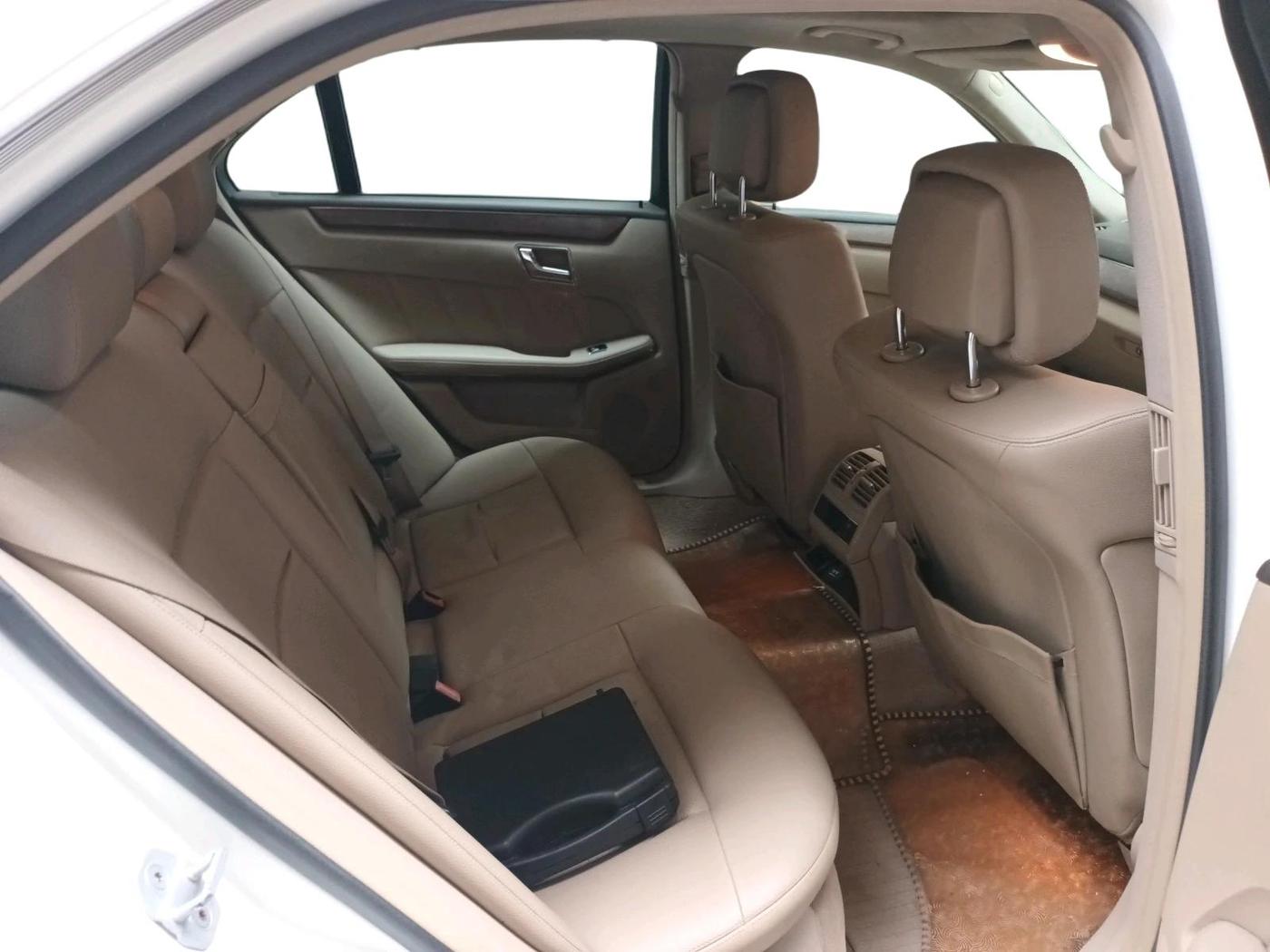 2011 Mercedes Benz E Class E 220 CDI ELEGANCE, Diesel, Automatic, 1,52,400 km, interior