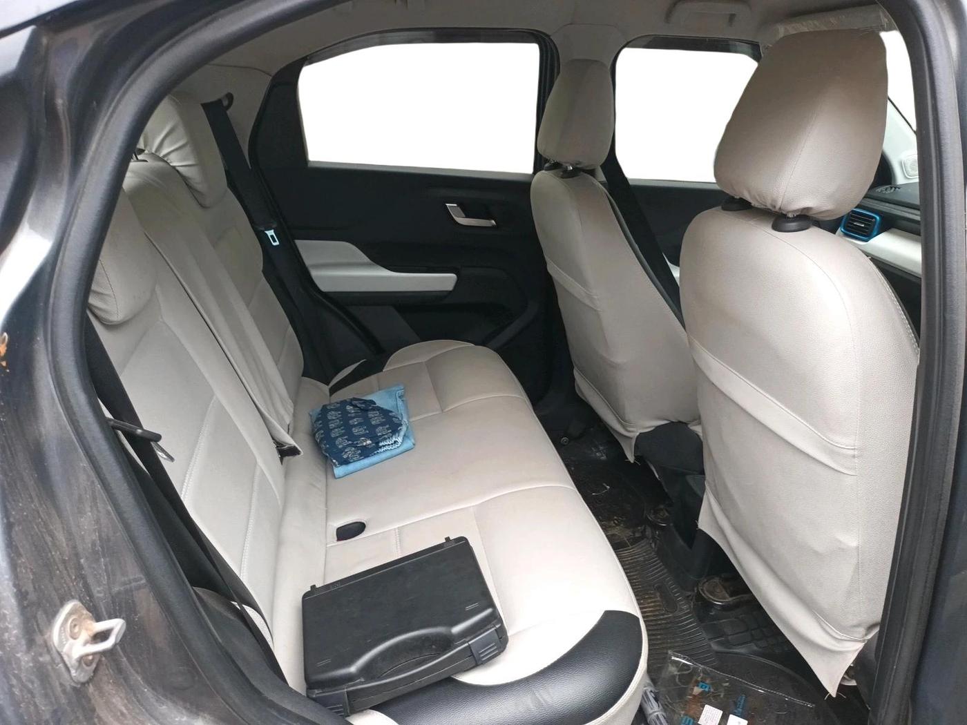 2021 Tata PUNCH CREATIVE  AMT, Petrol, Automatic, 83,280 km, interior