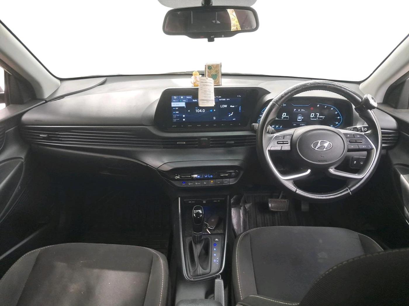 2023 Hyundai NEW I20 ASTA (O) 1.2 IVT, Petrol, Automatic, 31,083 km, interior