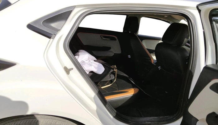 2024 Tata ALTROZ XZ PETROL, Petrol, Manual, 31,761 km, interior