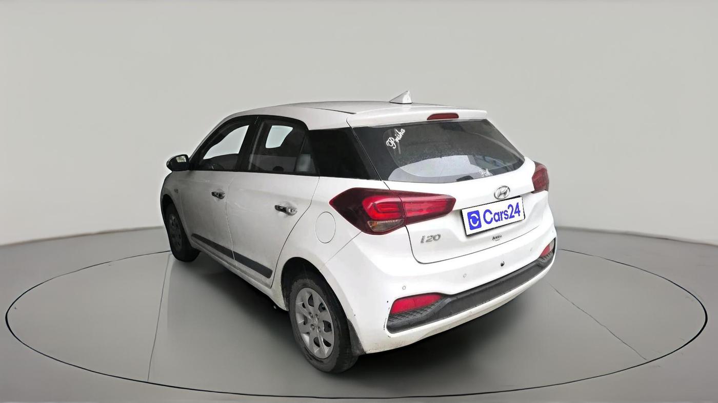 2019 Hyundai Elite i20 MAGNA PLUS 1.2, CNG, Manual, 1,09,934 km, exterior