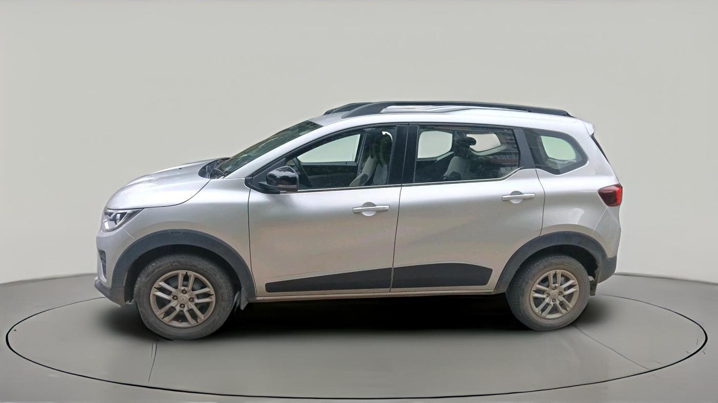 2021 Renault TRIBER RXT AMT, Petrol, Automatic, 17,932 km, exterior