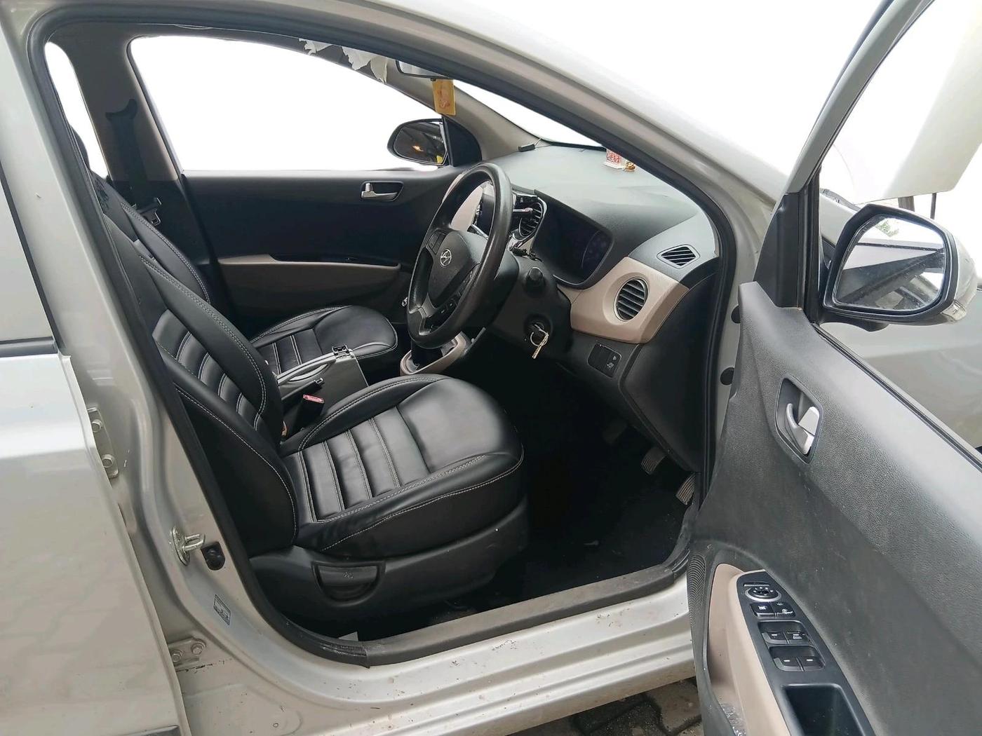 2016 Hyundai Grand i10 SPORTZ 1.2 KAPPA VTVT, Petrol, Manual, 54,297 km, interior