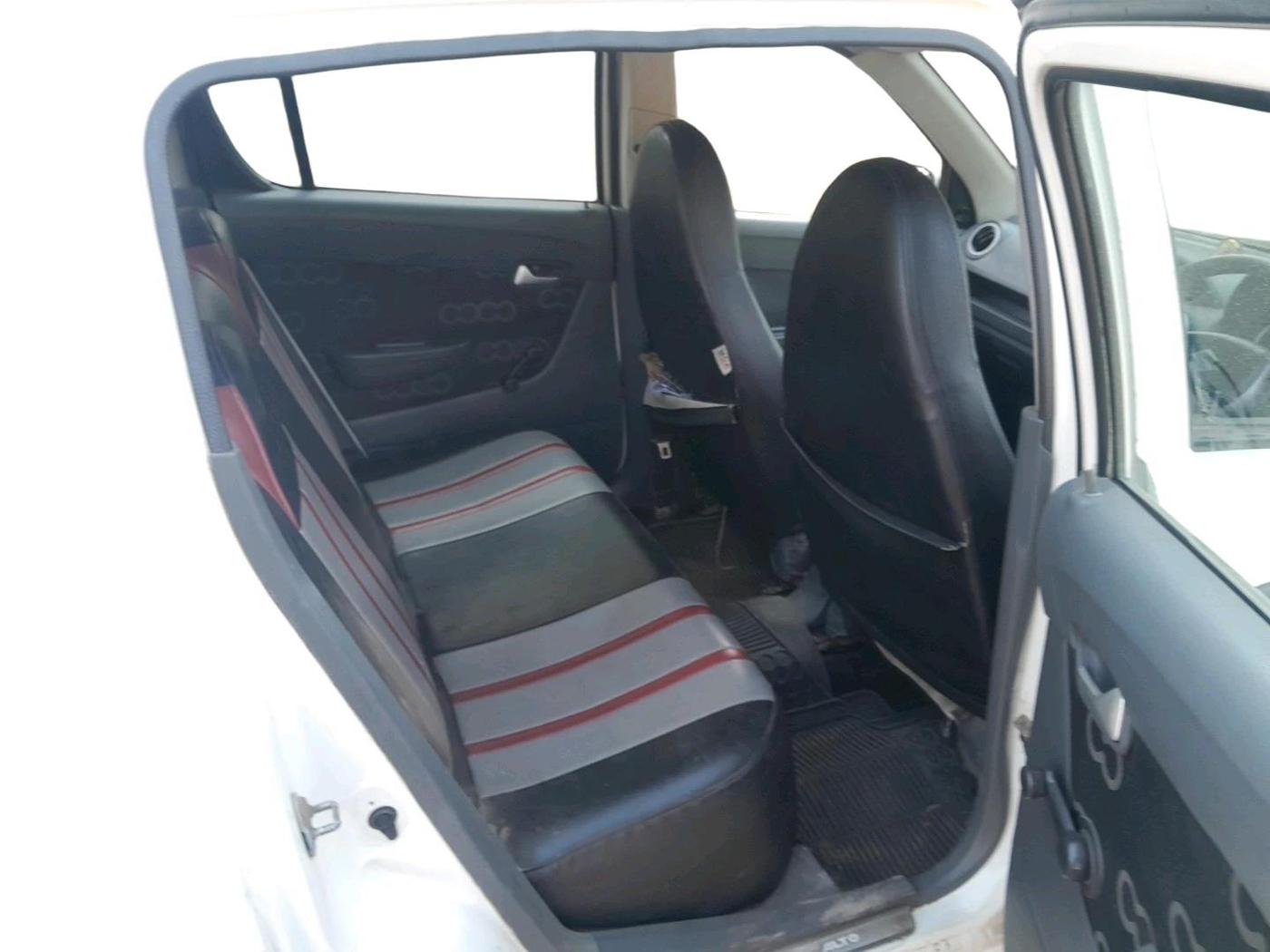 2016 Maruti Alto 800 LXI, CNG, Manual, 1,11,446 km, interior