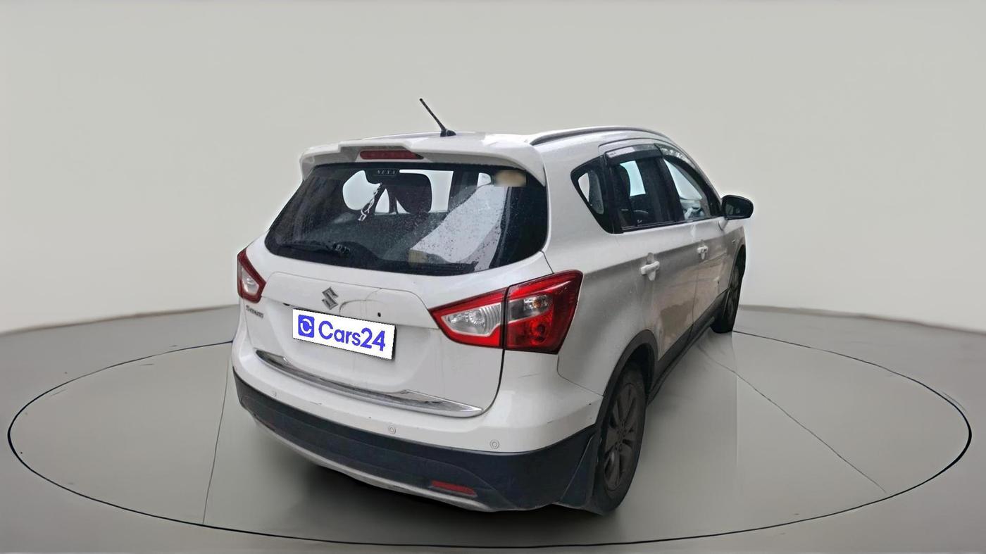 2016 Maruti S Cross ALPHA 1.3, Diesel, Manual, 1,52,353 km, exterior