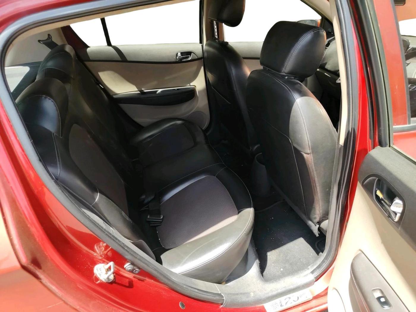 2012 Hyundai i20 MAGNA 1.2, Petrol, Manual, 89,013 km, interior