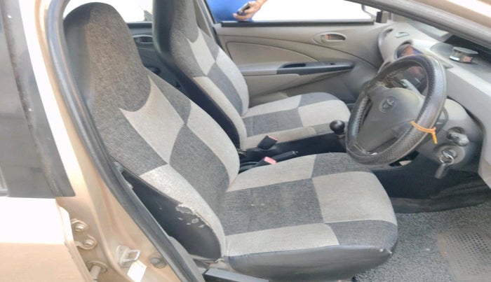 2011 Toyota Etios G, Petrol, Manual, 1,37,725 km, interior
