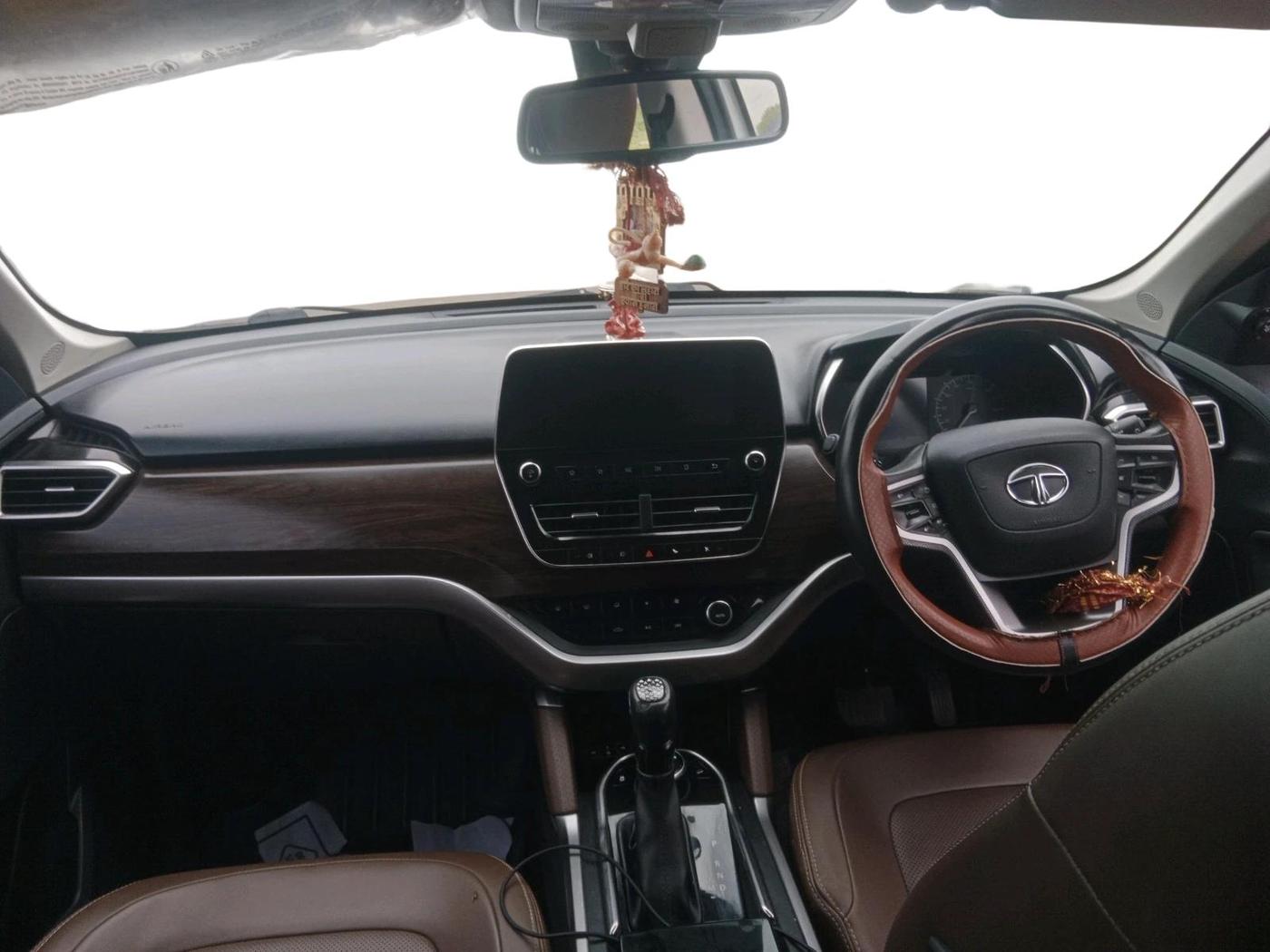 2022 Tata Harrier XZA PLUS 2.0L KRYOTEC HALO EDITION, Diesel, Automatic, 45,343 km, interior