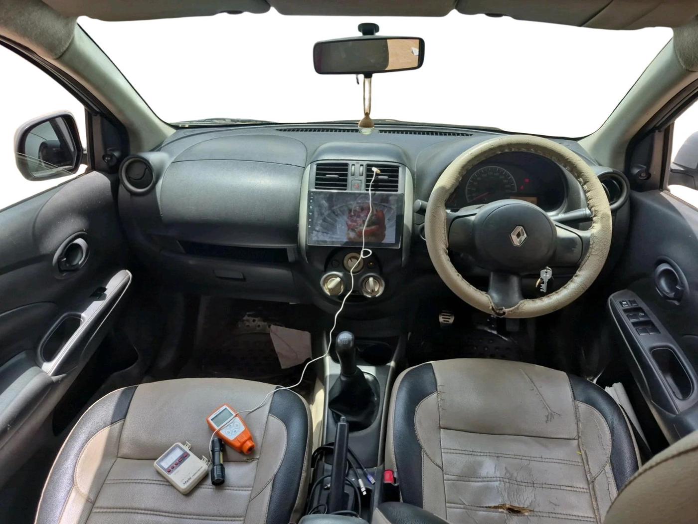 2013 Renault Scala RXE DIESEL, Diesel, Manual, 89,108 km, interior