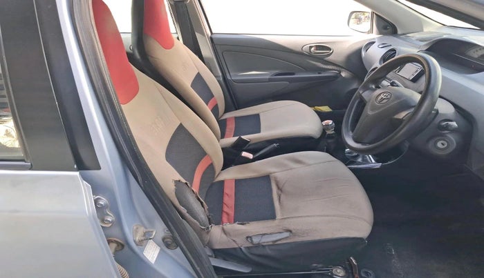 2012 Toyota Etios Liva G, CNG, Manual, 1,45,502 km, interior